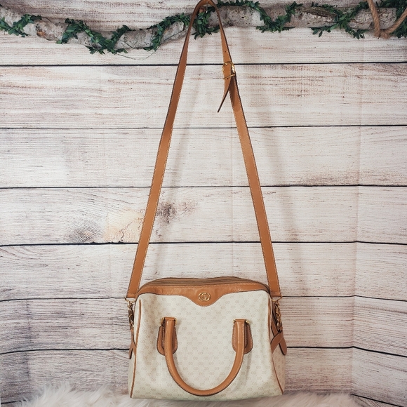 ❌❌SOLD❌❌ Authentic Vintage Gucci Bag - Picture 5 of 8